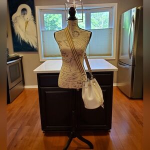 Kate Spade Rosie Bucket Bag Crossbody